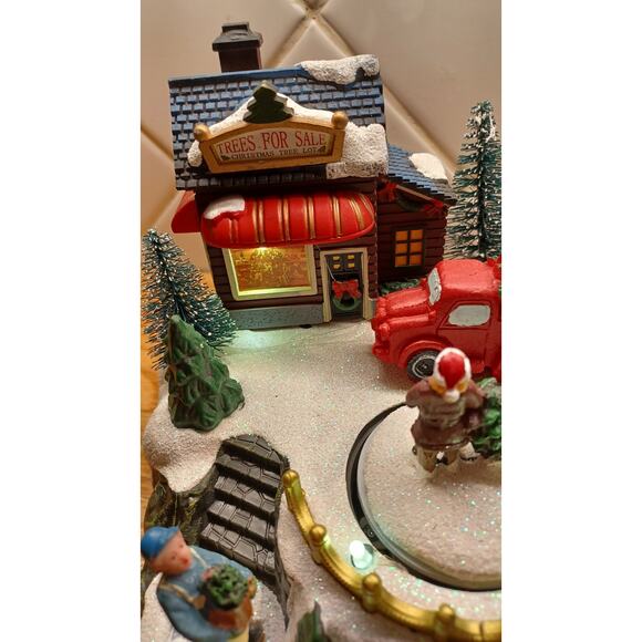 AVON Trees For‎ Sale Winter Scene Lights and Sound Animated Motion - Picture 5 of 12